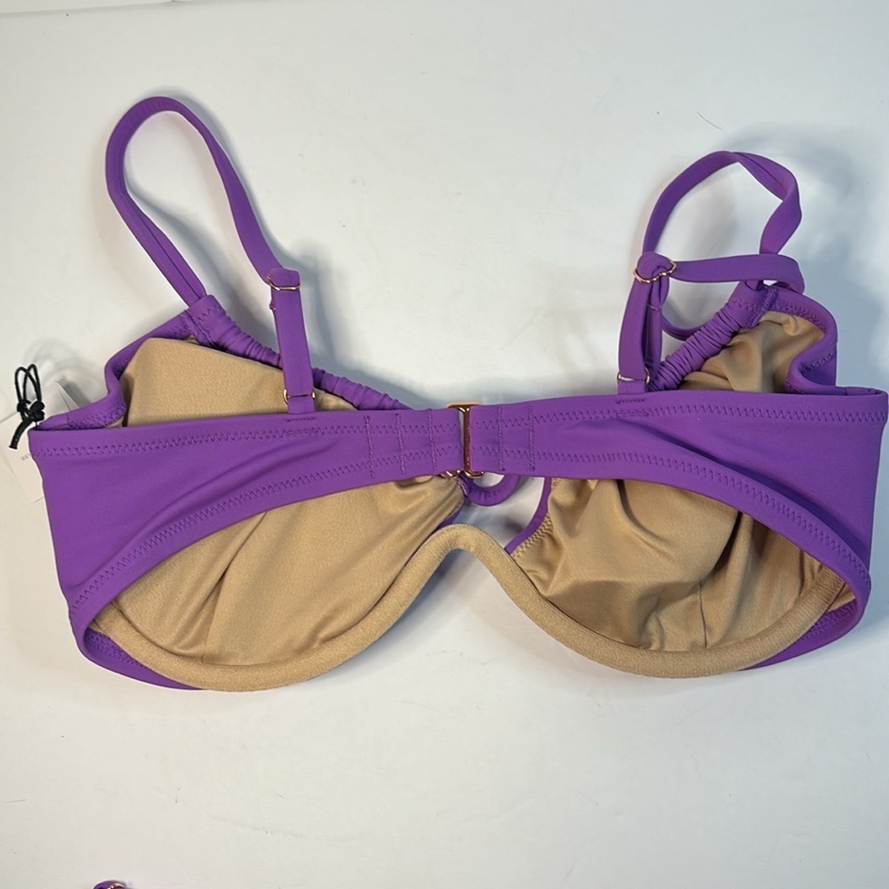 Shade and Shore Wired bikini top size 34 DD - Picture 2 of 3